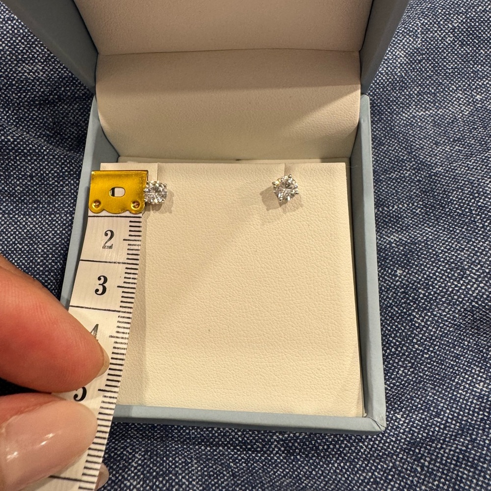 Charles & Colvard White Gold Stud Earrings - Picture 13 of 14